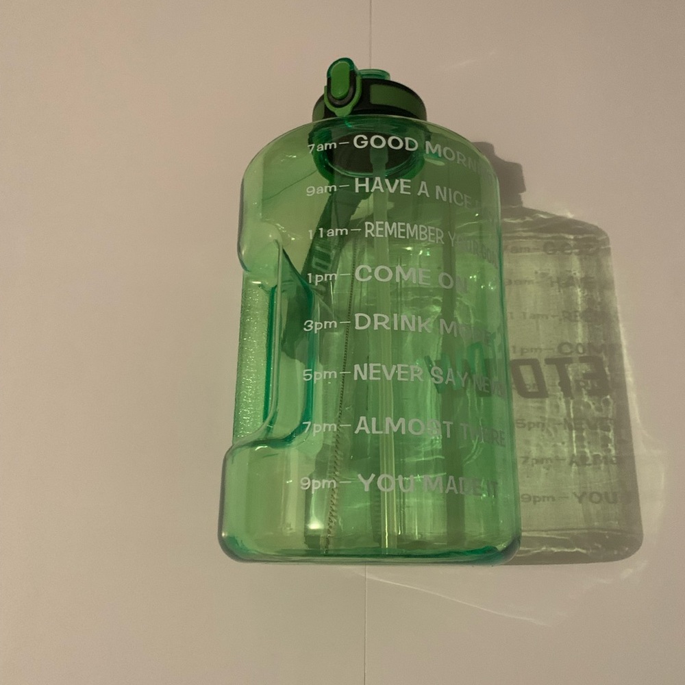 ETDW Gallon Motivational Water Bottle Jug with Time Marker, 74oz/128oz BPA Free